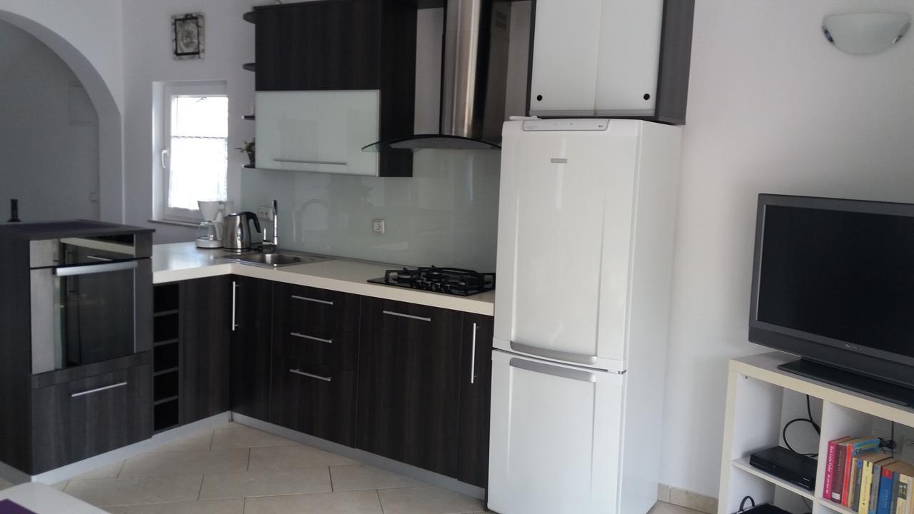 Apartments Atrium Малинска Экстерьер фото